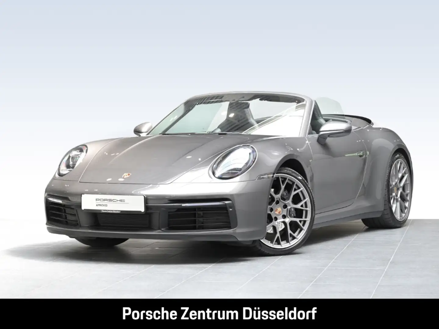 Porsche 992 911 Carrera Cabriolet Sportabgasanlage LED Grijs - 1