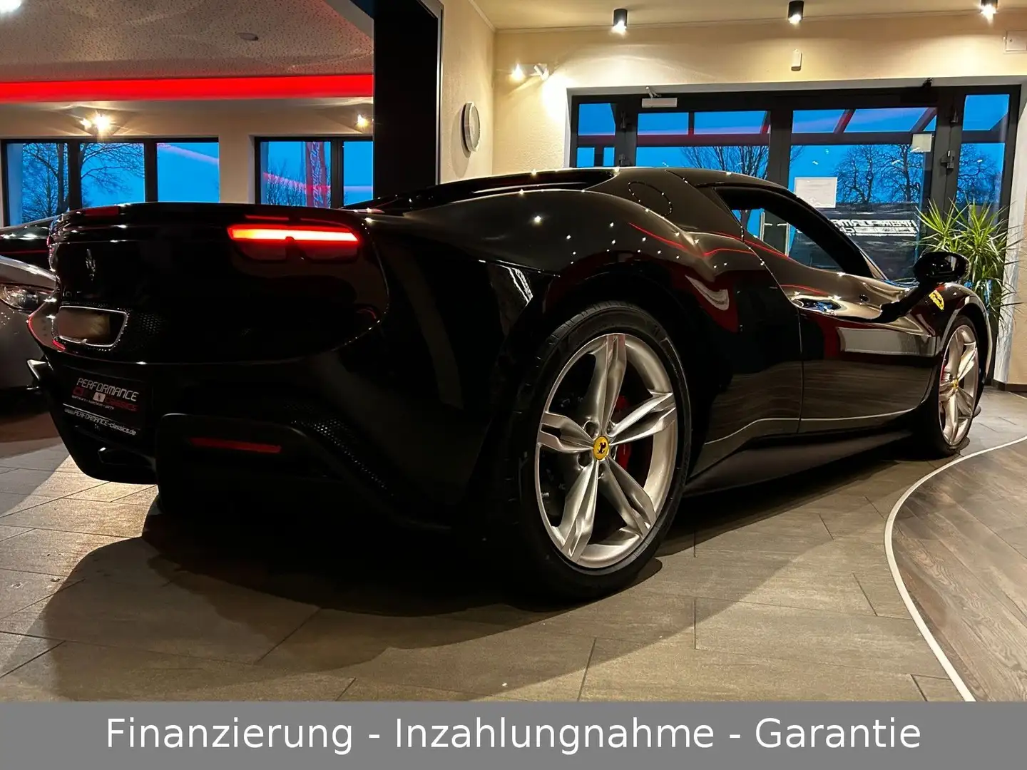 Ferrari 296 GTB DCT Carbon SOFORT verfügbar 2024!!! Negru - 2