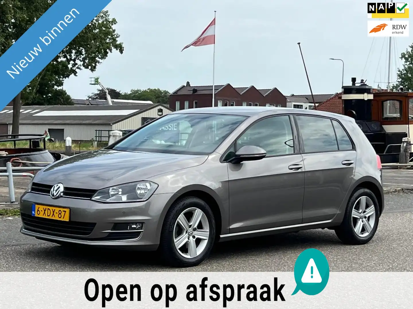 Volkswagen Golf 1.2 TSI Highline CLIMA CRUISE NAVI LEDER PDC Gris - 1