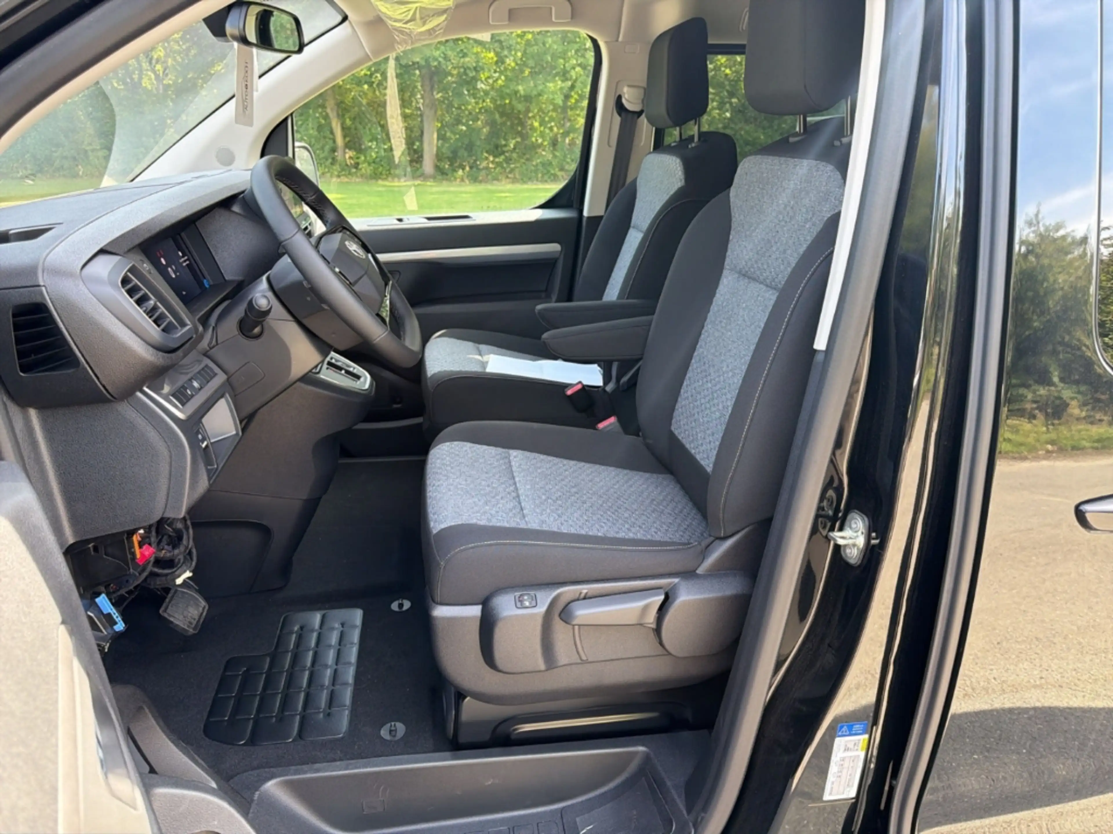 Toyota Proace Verso L2 Teamplayer HUD Navi LED ACC Apple CarPlay — photo 6