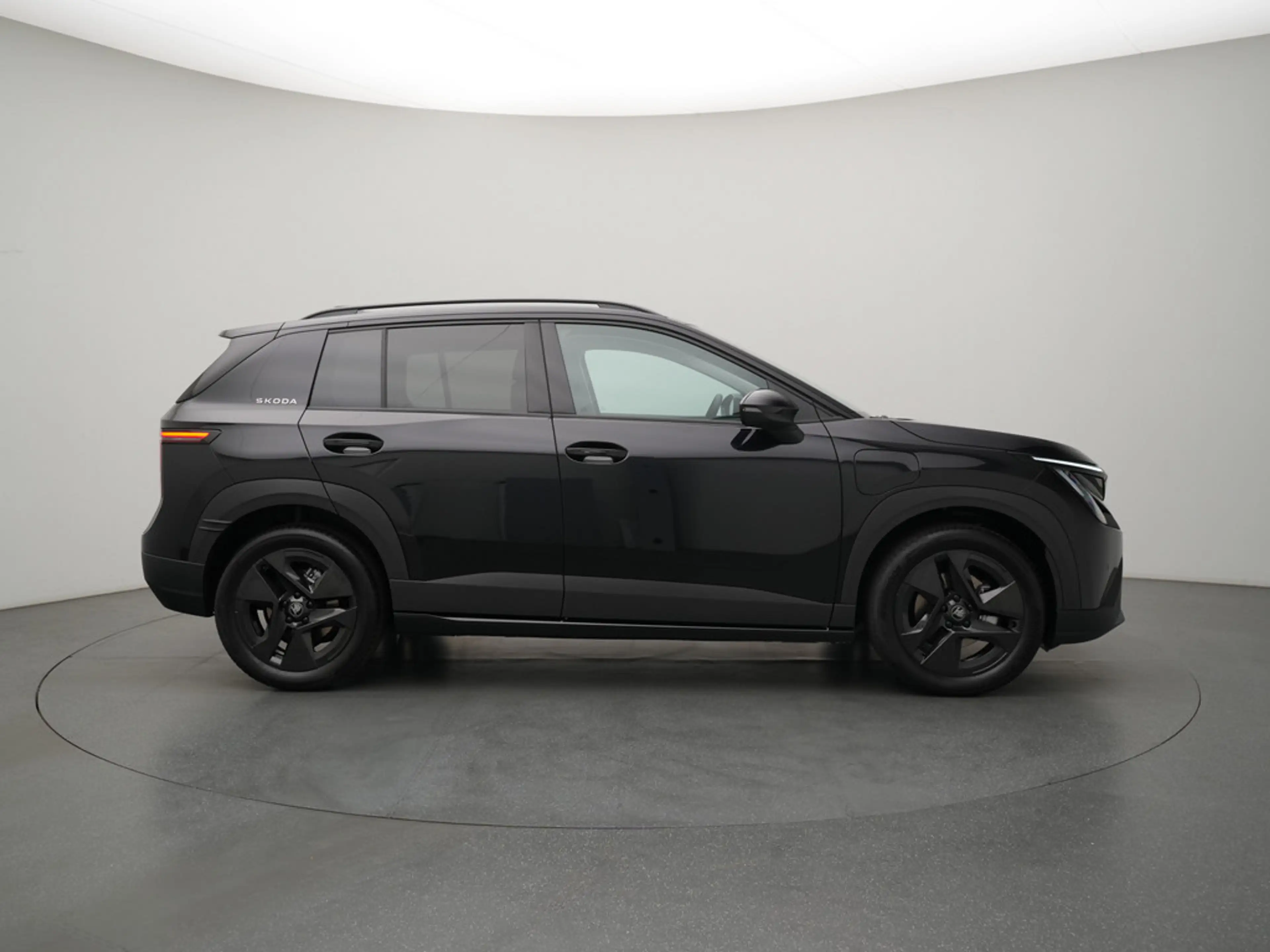 Skoda Epiq 55 Edition Eins MATRIX ACC NAVI KAM SHZ — photo 3