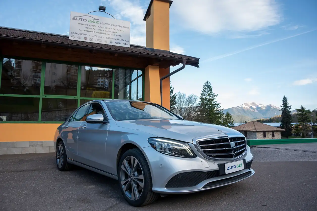 Mercedes-Benz C 220