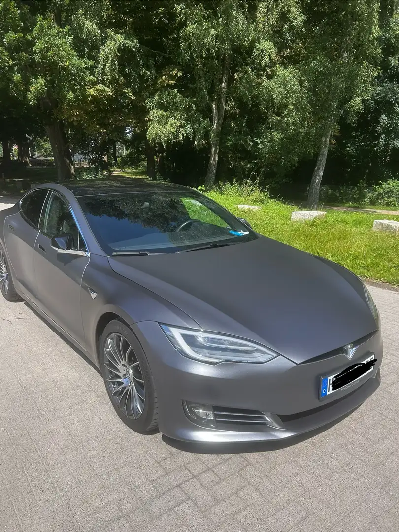 Tesla Model S Maximale Reichweite - 1