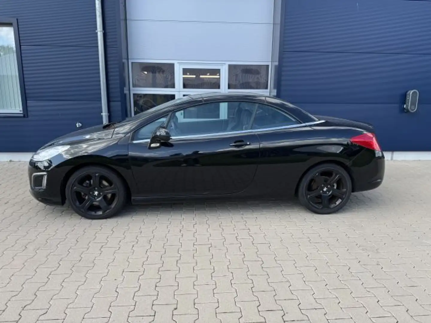 Peugeot 308 CC 155 THP Allure Schwarz - 2