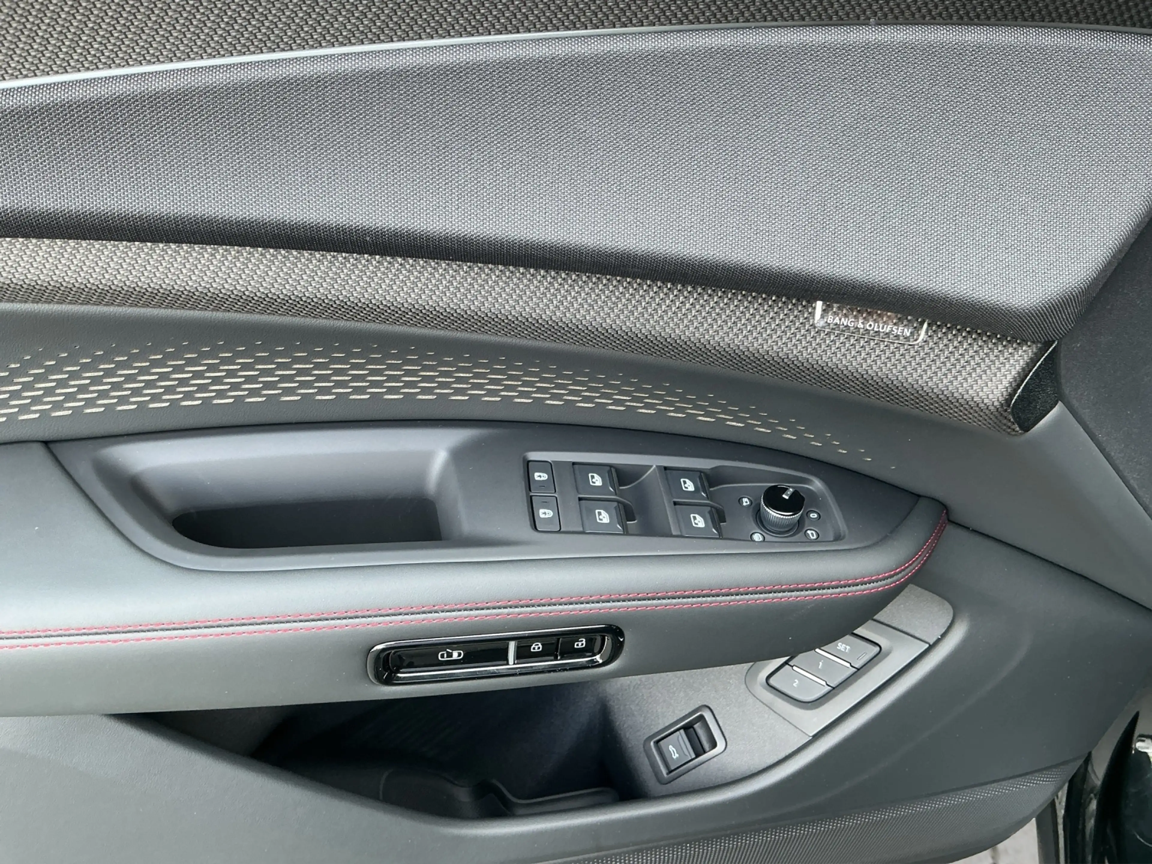 Audi Q7 3.0 TDI quattro S-LINE STH/LUFT/360°3D — photo 7