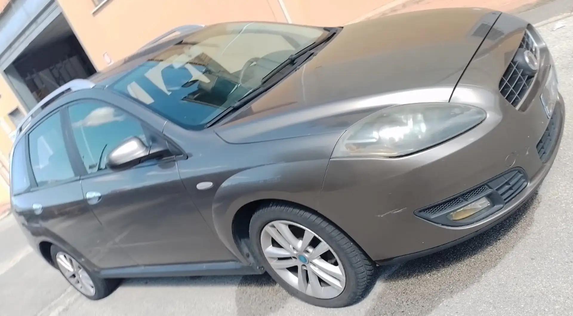Fiat Croma Croma 1.9 mjt 8v Classic Beige - 1