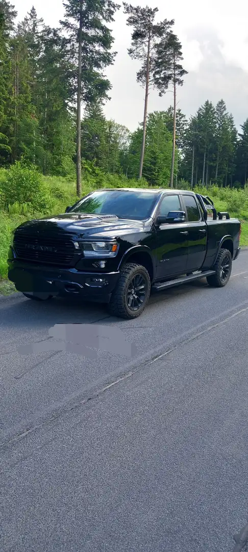 Dodge RAM Laramie Schwarz - 2