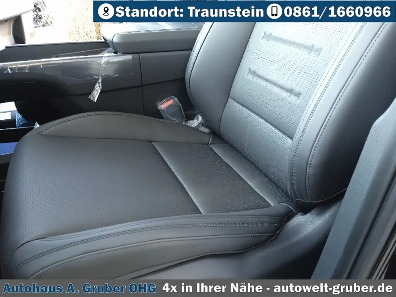 Hyundai SANTA FE Hybrid 6-Sitzer 4WD Blackline+Glasschiedach 14