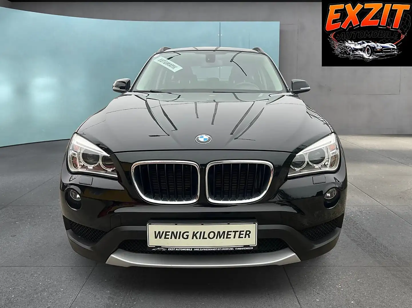 BMW X1 sDrive18d Österreich-Paket*Automatik* Schwarz - 2