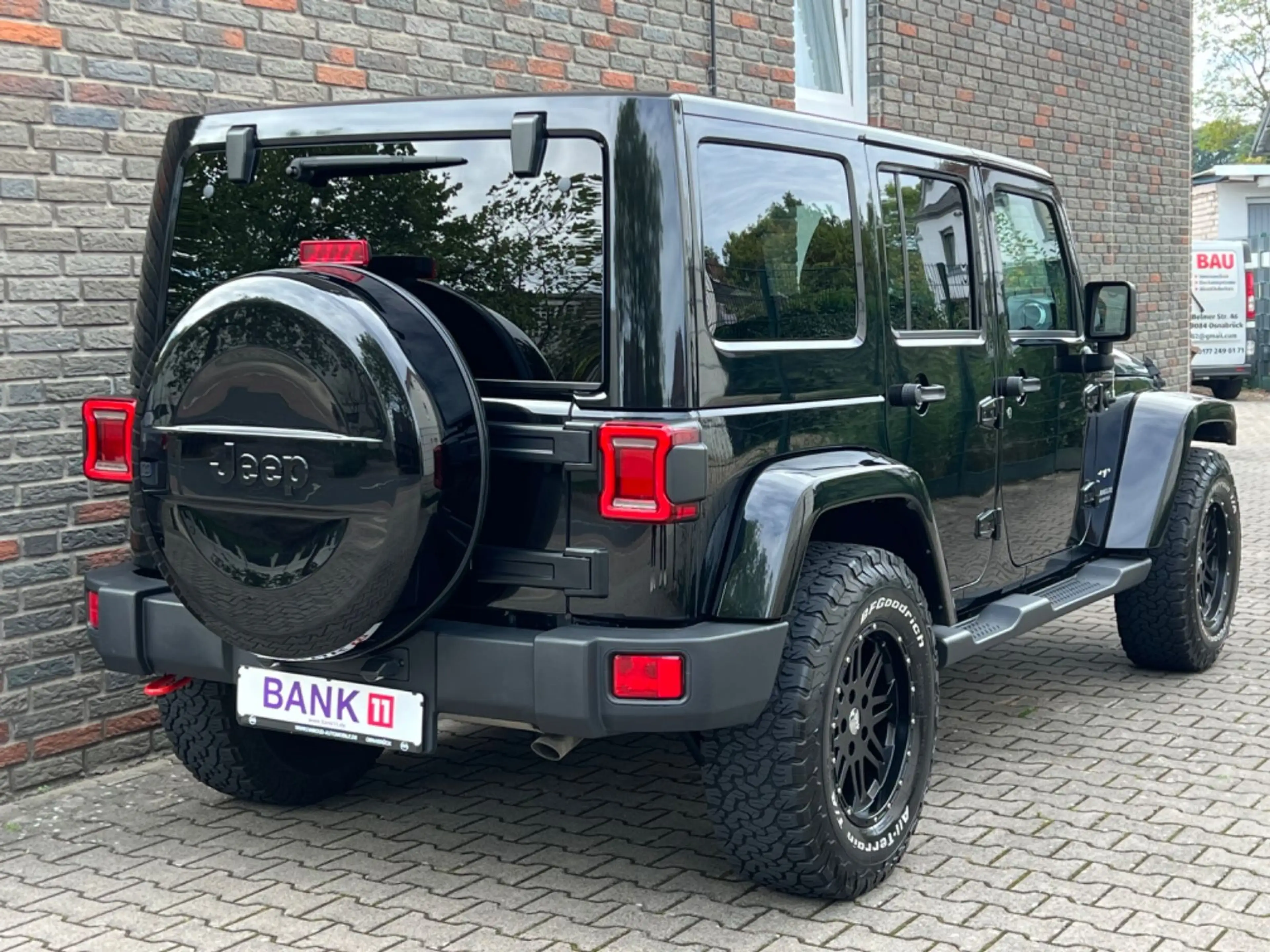 Jeep Wrangler Unlimited Sahara BLACK EDITION CABRIO — photo 8