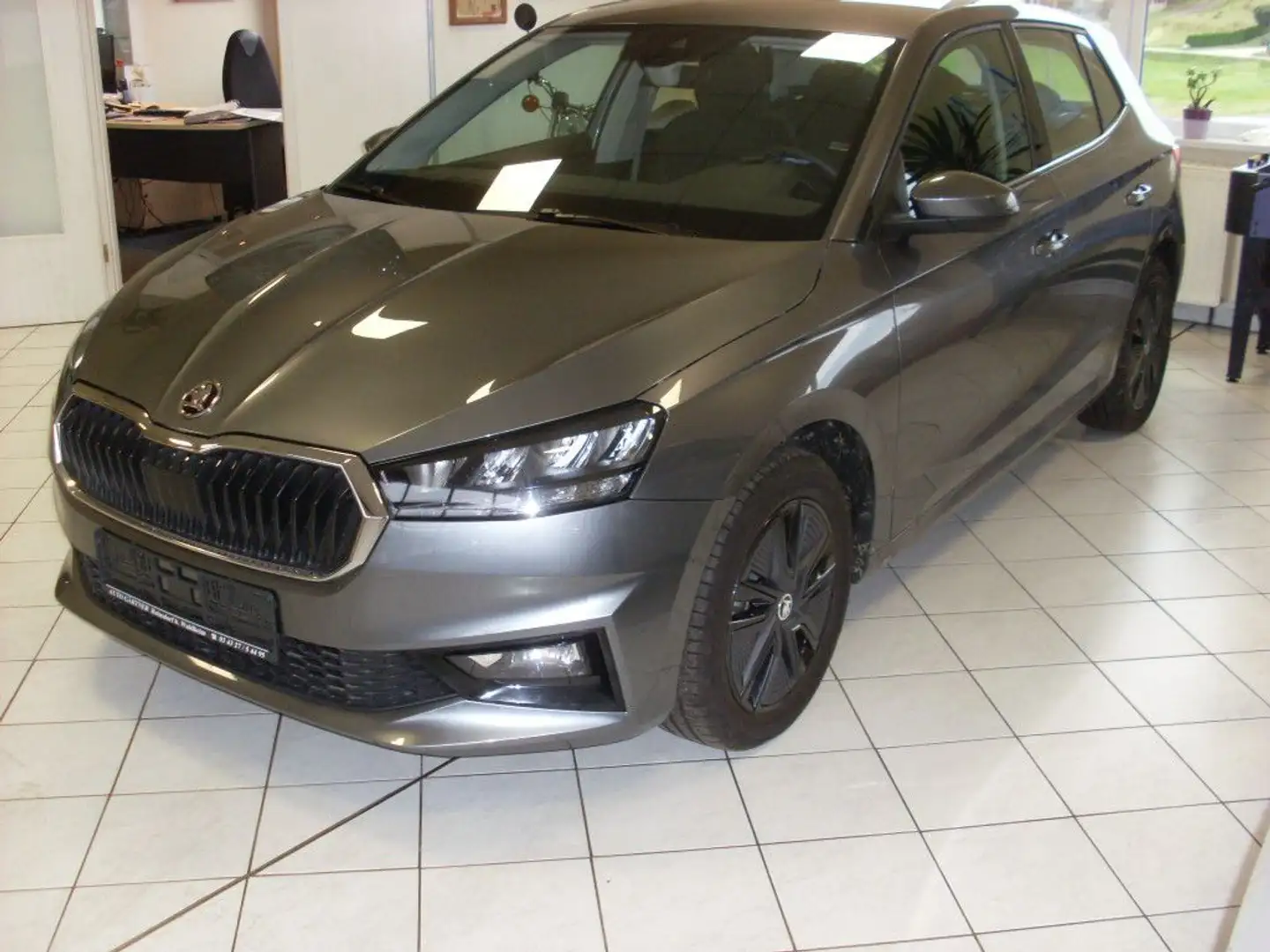 Skoda Fabia Style Grau - 1