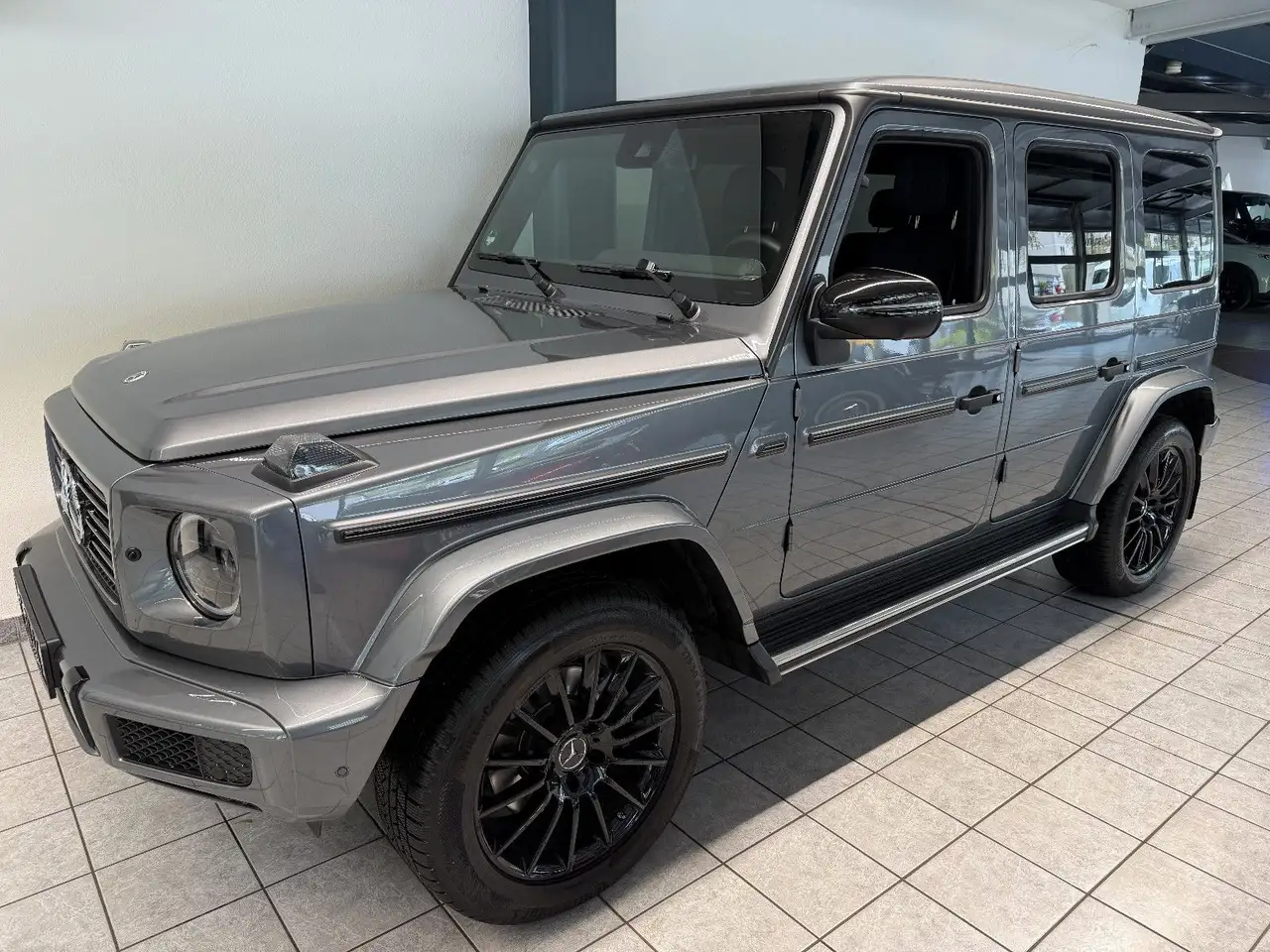 Mercedes-Benz G 400