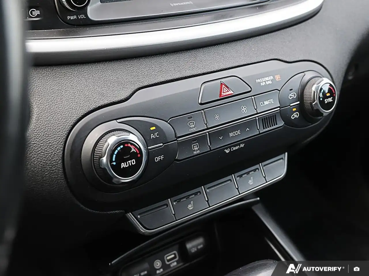 Kia Sorento снимка Kia Sorento