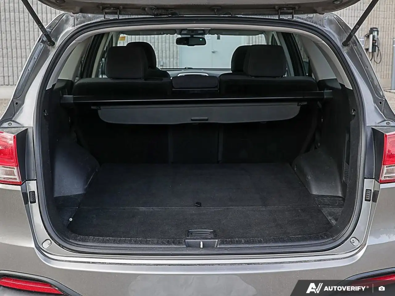 Kia Sorento снимка Kia Sorento