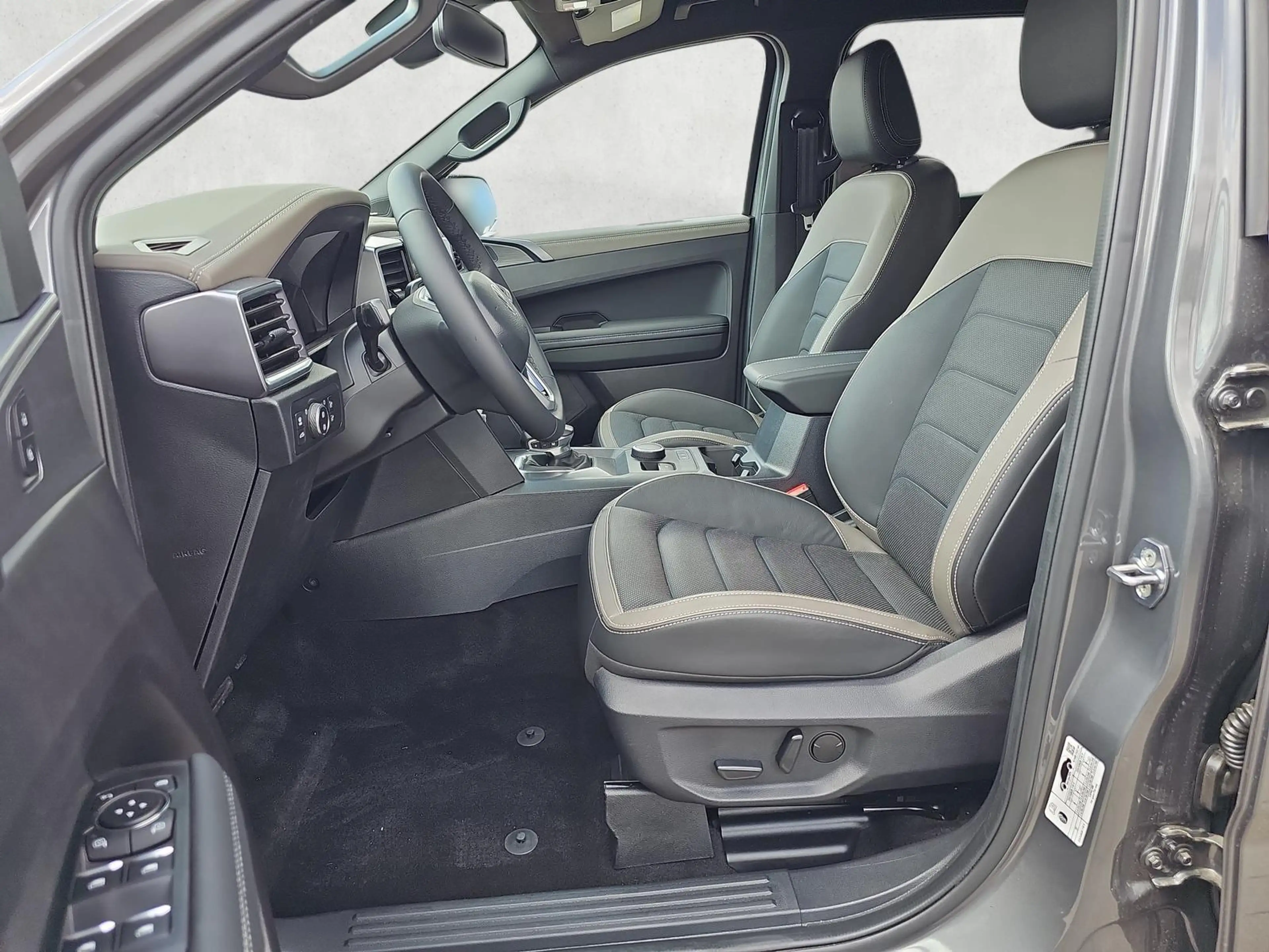 Volkswagen Amarok Aventura DoKa V6 3.0 TDI 4Motion / AHK — photo 10