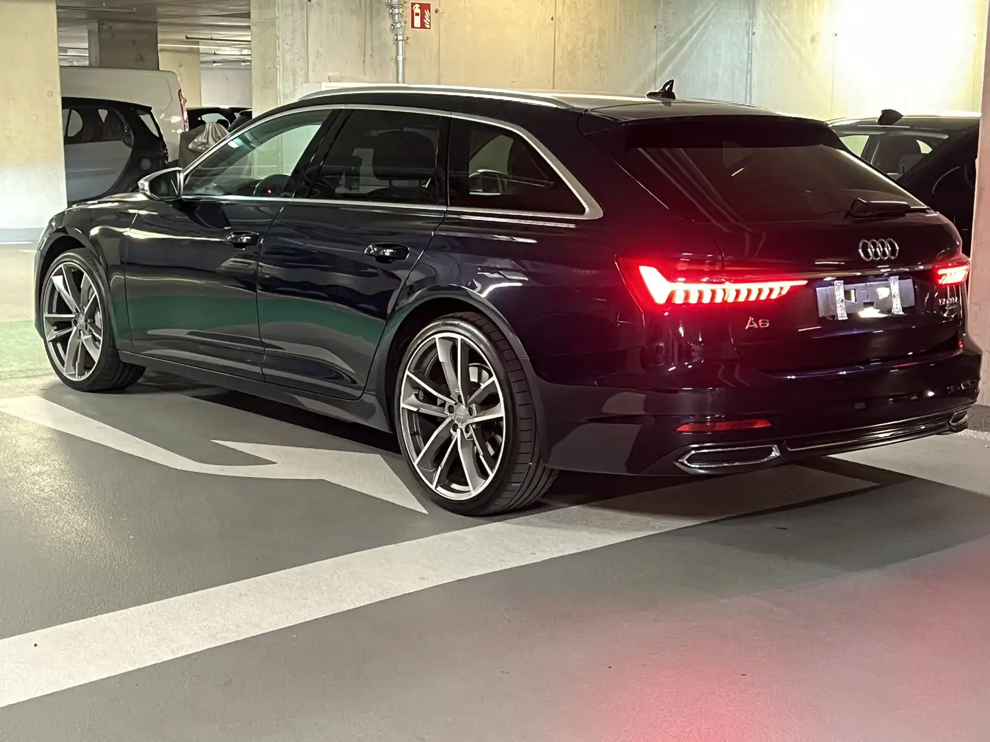 Audi A6 Avant 50 TDI quattro tiptronic sport - 2
