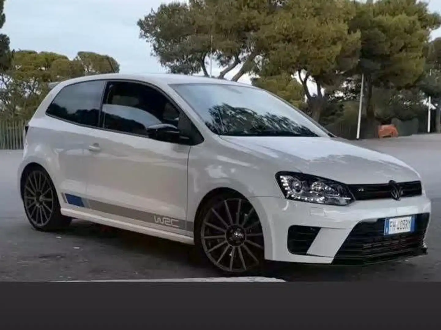 Volkswagen Polo R WRC Polo 3p 2.0 tsi R-WRC 220cv Weiß - 1