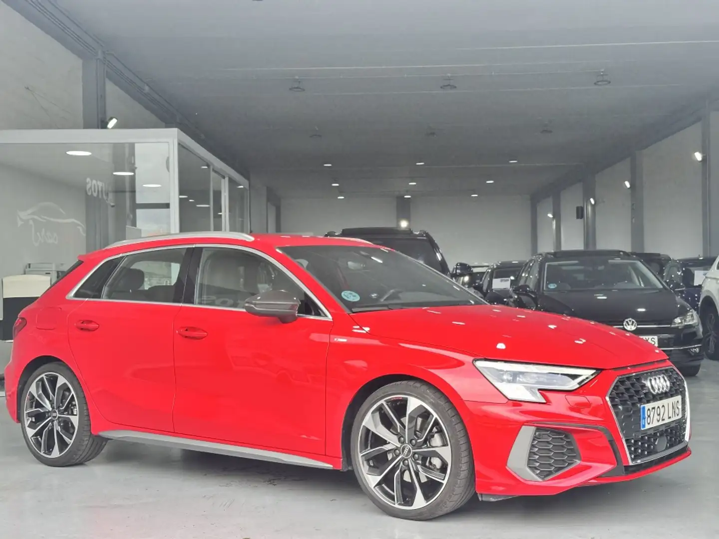 Audi A3 Sportback 35TDI S line S tronic Rouge - 2