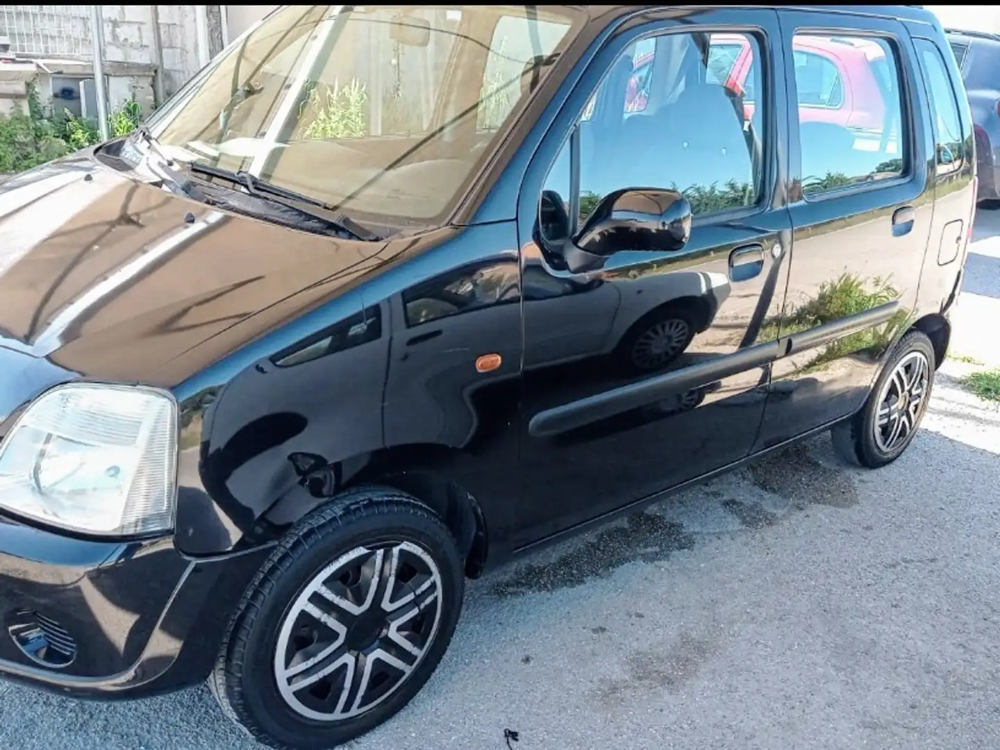 Opel Agila Club Negro - 1