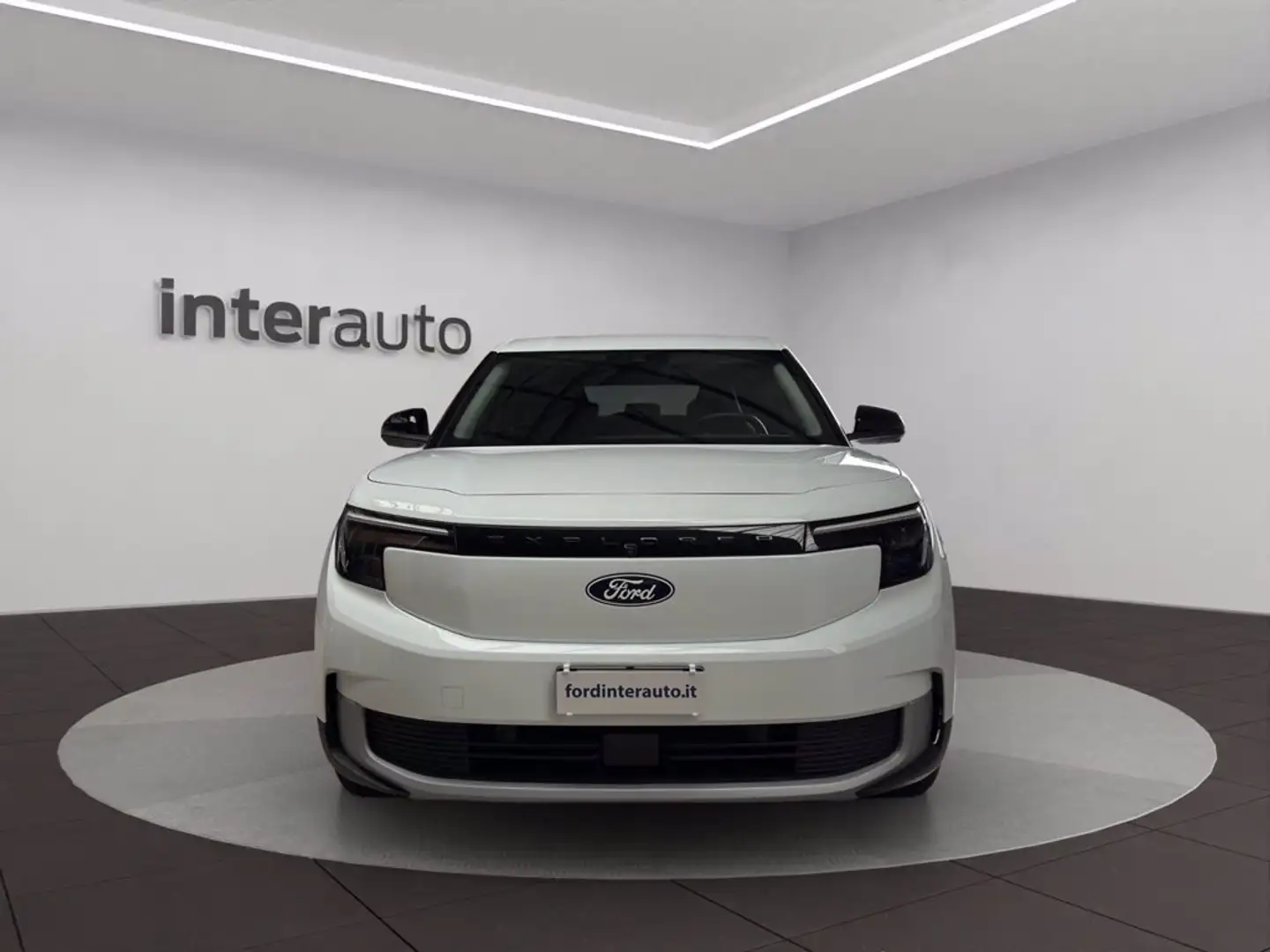 Ford Explorer EV 77kWh Extended Range rwd Bianco - 2