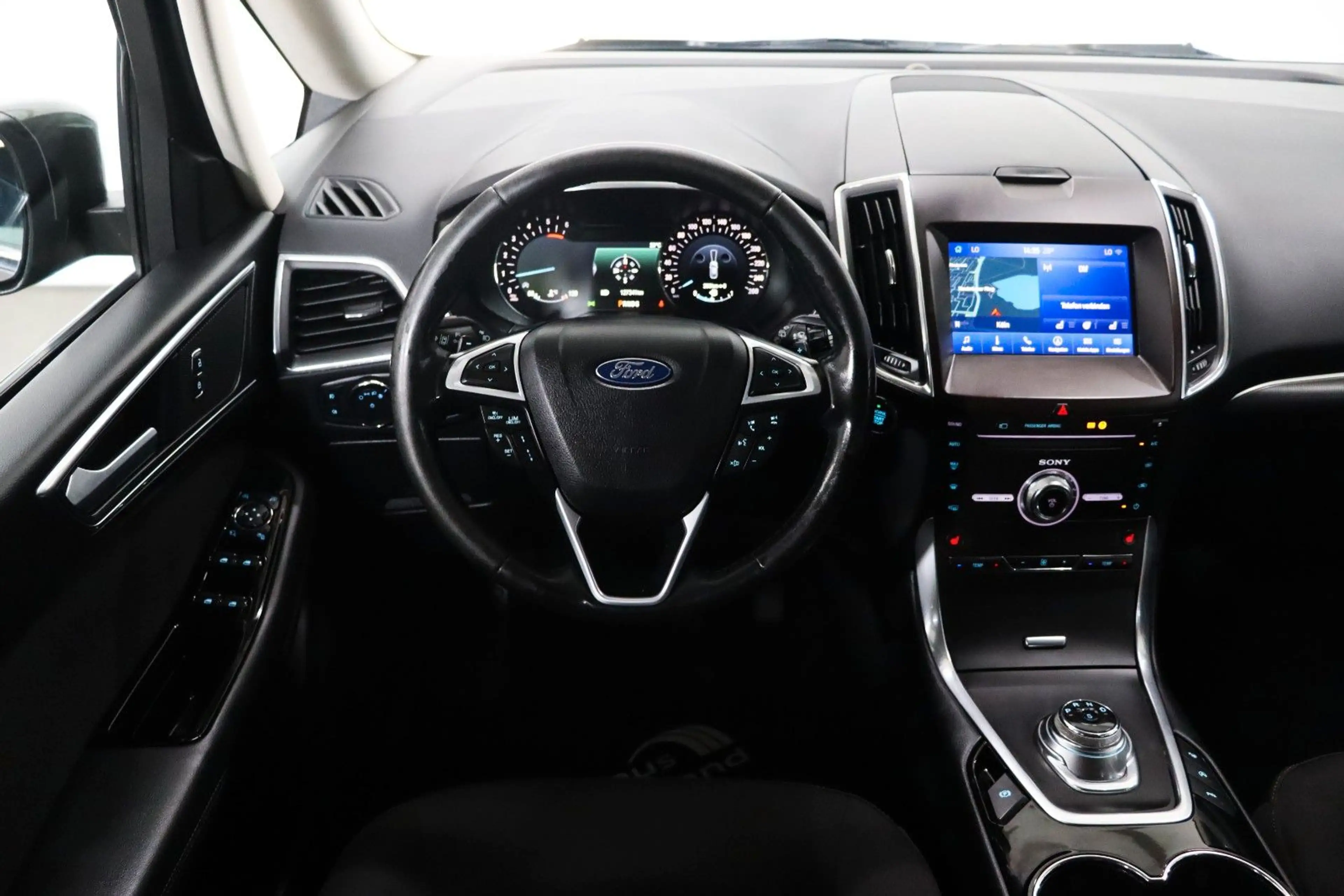 Ford Galaxy Titanium*7-SITZER*KAMERA*AHK*APPLE*NAVI* — photo 15
