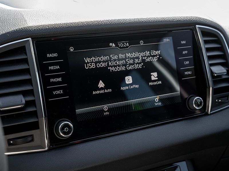 Skoda Karoq 1.0 TSI Clever PDC KEYLESS SMARTLINK — photo 7