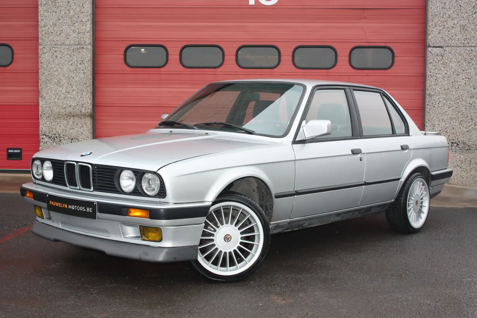 BMW 316 316i Argent - 1