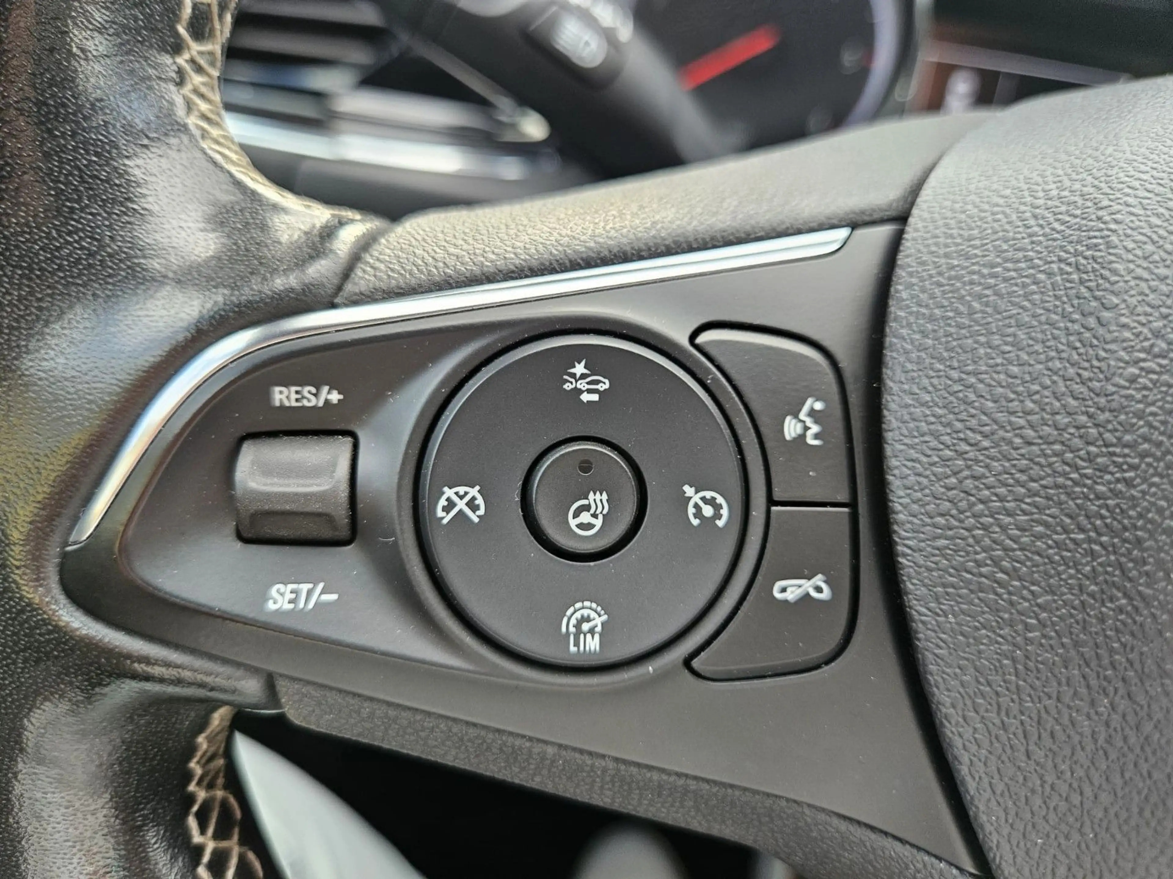 Opel Insignia B SportsTourer Elegance*Android*LED*PDC — photo 16