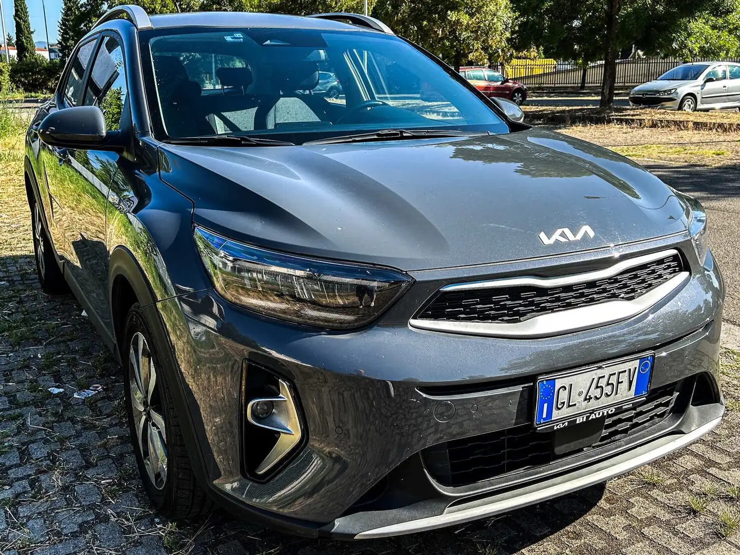 Kia Stonic Stonic 1.2 dpi Urban 84cv Grigio - 1