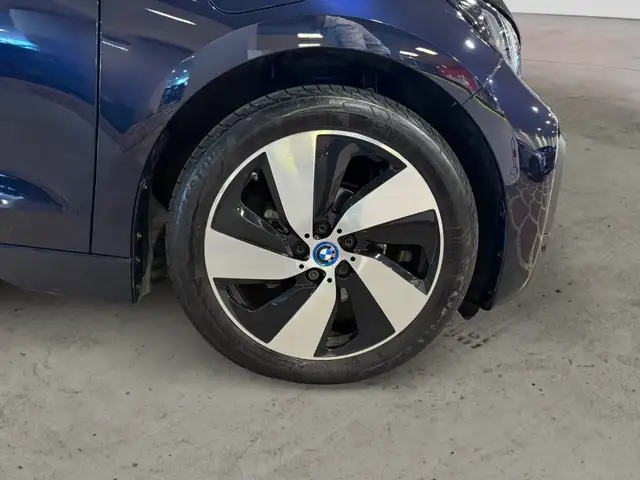 BMW i3 view 7