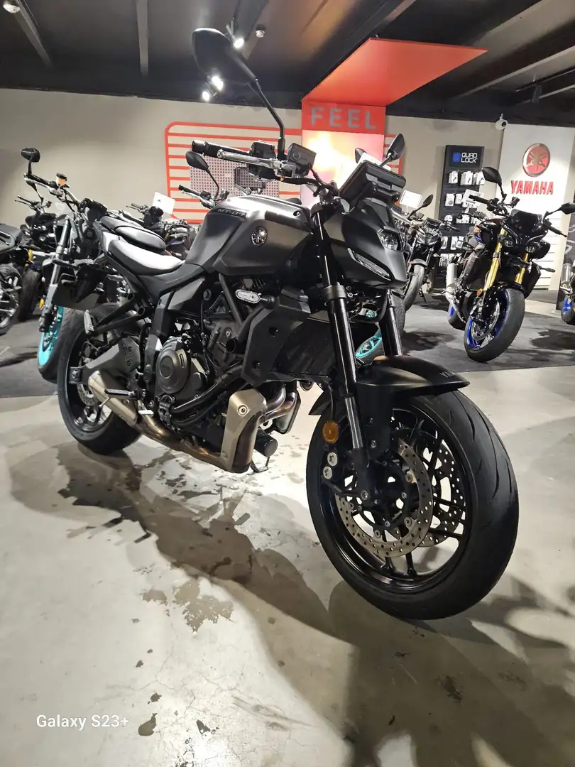 Yamaha MT-07 Tech Black Noir - 1