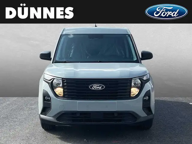 Ford Tourneo Courier view 8