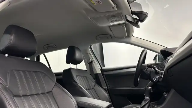 Skoda Superb view 12