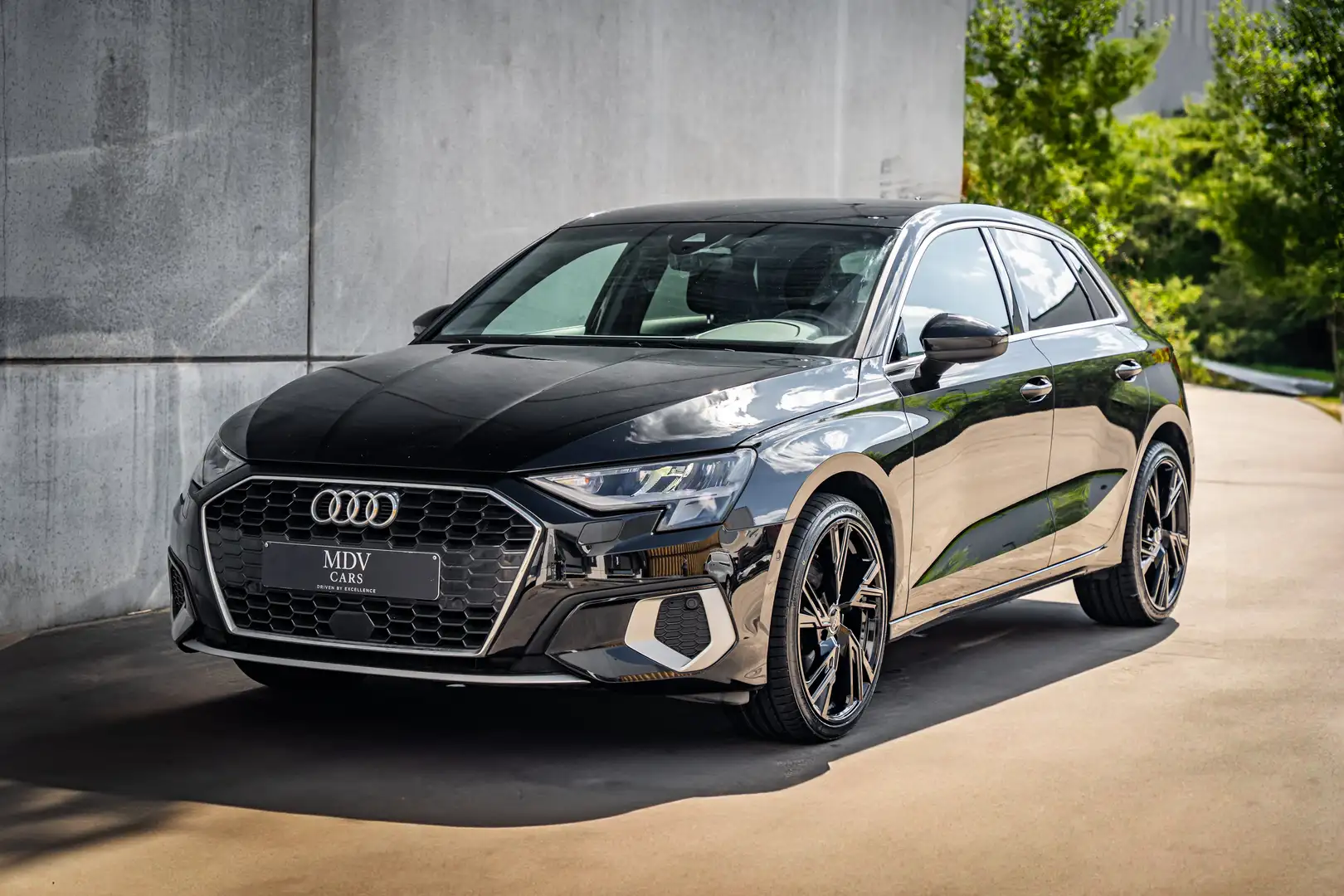 Audi A3 S-LINELOOK Noir - 2