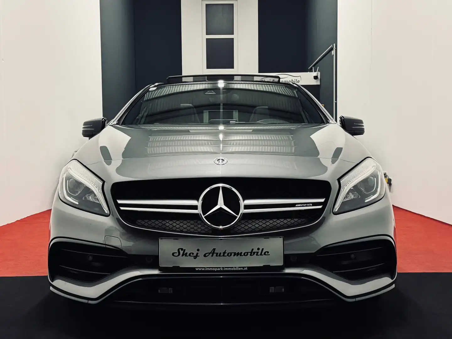 Mercedes-Benz A 45 AMG A 45 AMG 4Matic*R-Kamera*Panorama* Grau - 2