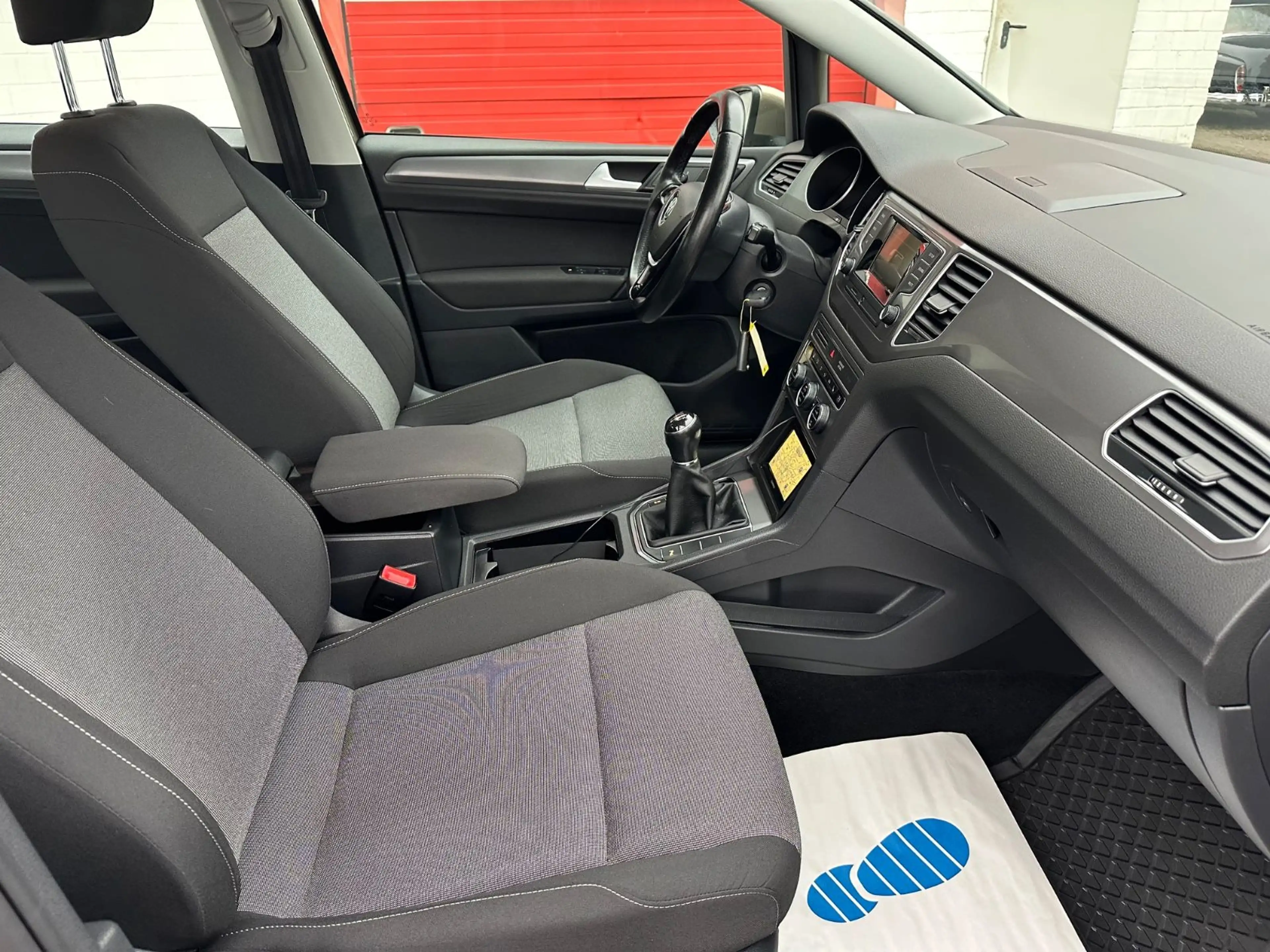 Volkswagen Golf Sportsvan VII Trendline/SHZ/TEMP/PDC/KLIMAA — photo 14