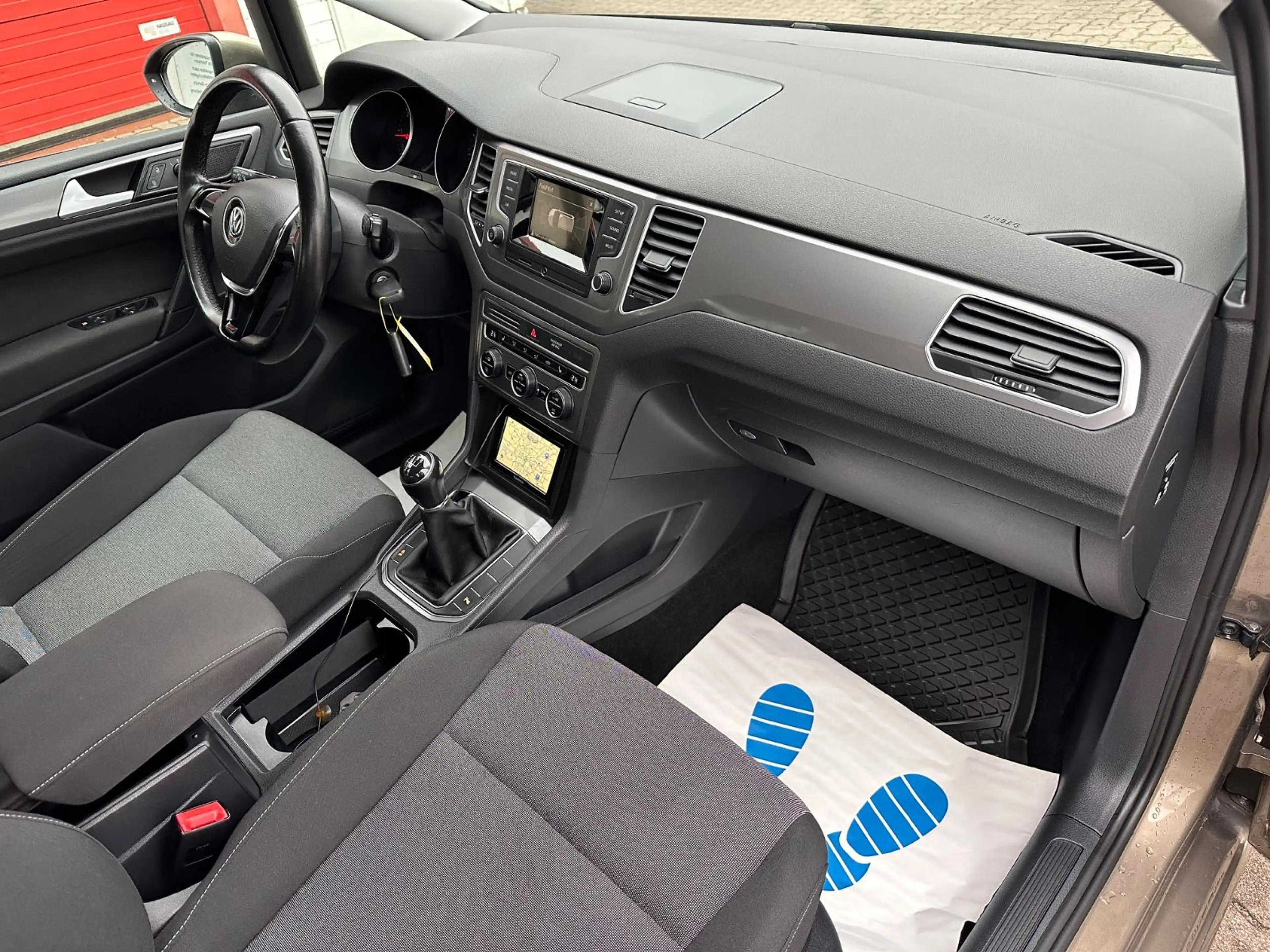 Volkswagen Golf Sportsvan VII Trendline/SHZ/TEMP/PDC/KLIMAA — photo 13