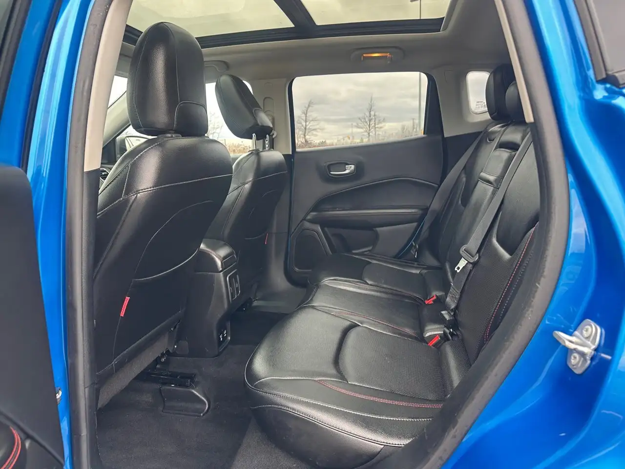Jeep Compass снимка Jeep Compass
