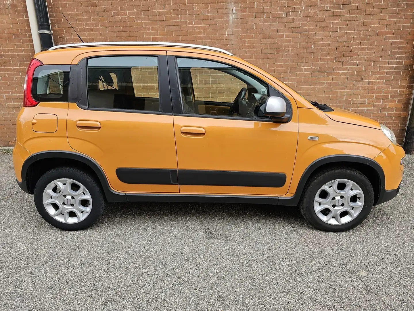 Fiat Panda 1.3 MJT S&S Trekking Orange - 1
