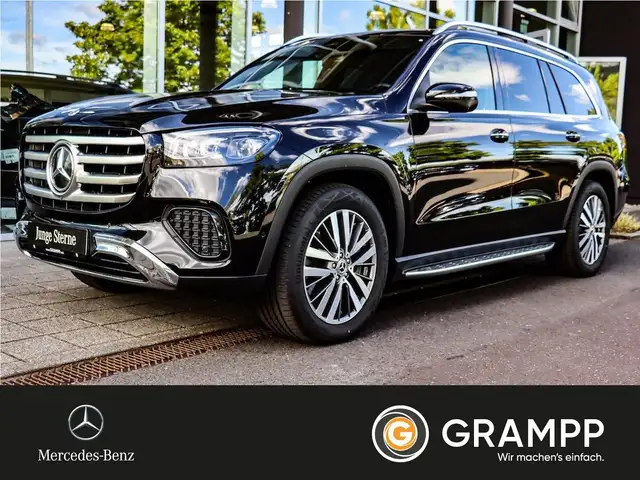 Mercedes-Benz GLS main image