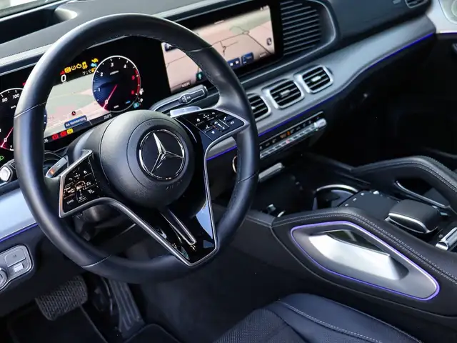 Mercedes-Benz GLS view 18