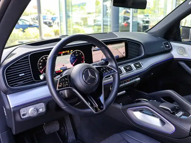 Mercedes-Benz GLS view 17