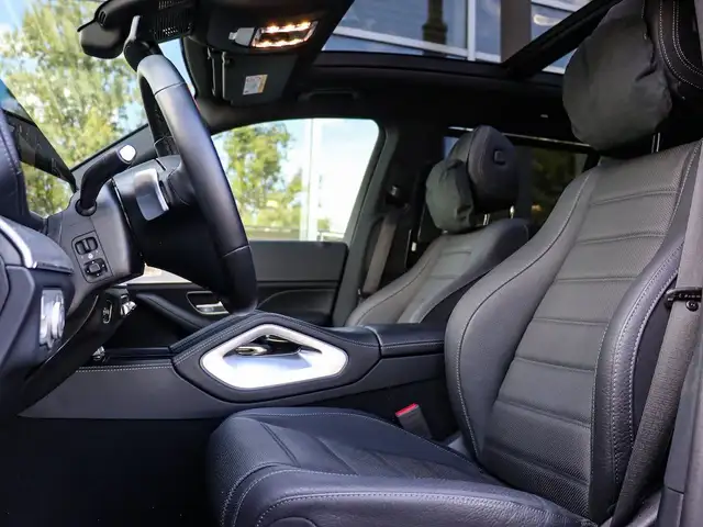 Mercedes-Benz GLS view 14