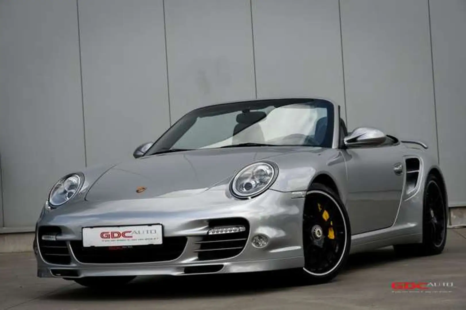 Porsche 911 997.2 Turbo S l 3.8 PDK l Cabrio l Ceramic Brakes Grau - 2