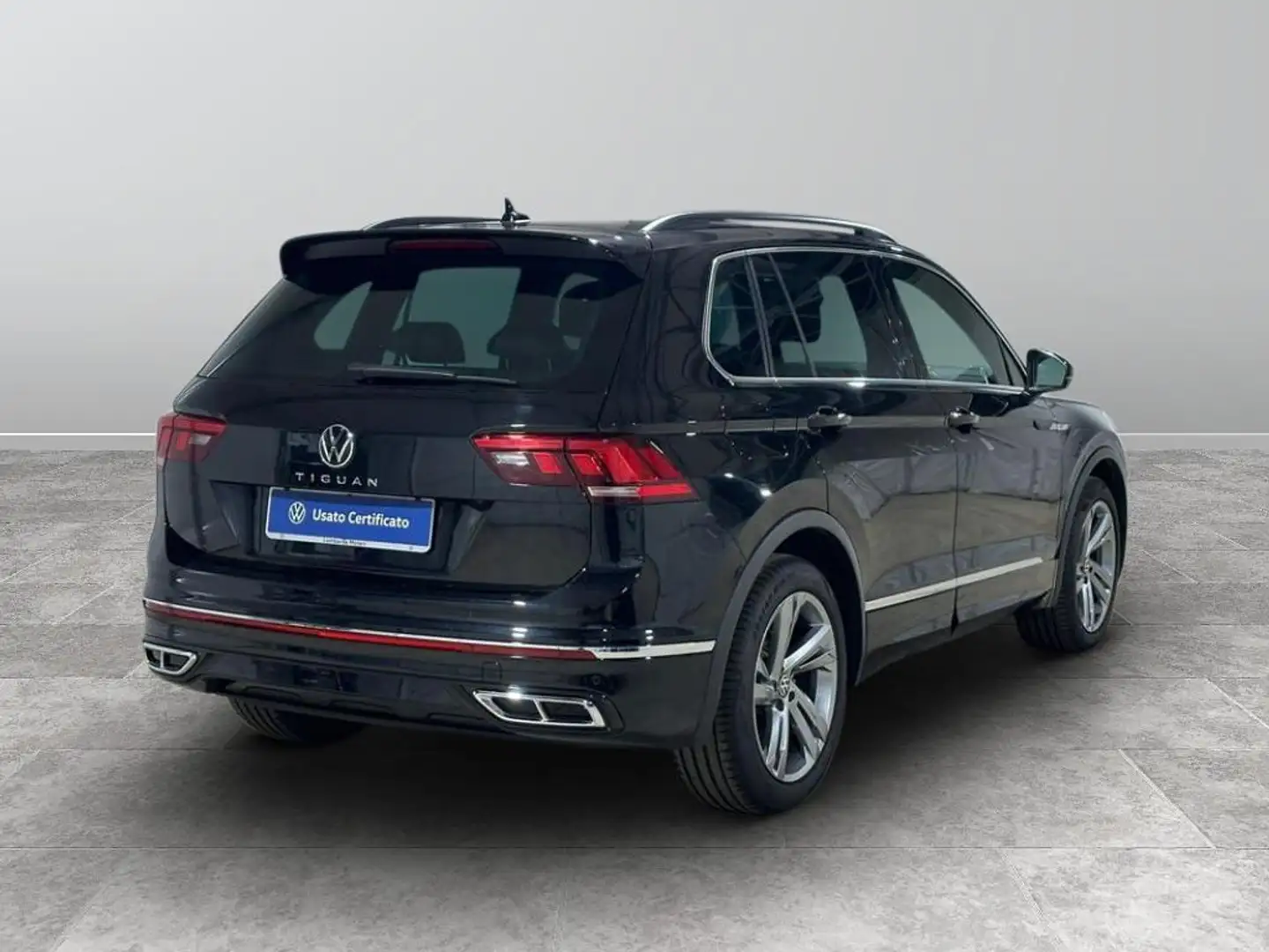 Volkswagen Tiguan 2.0 tdi scr R-Line 150cv dsg Nero - 2