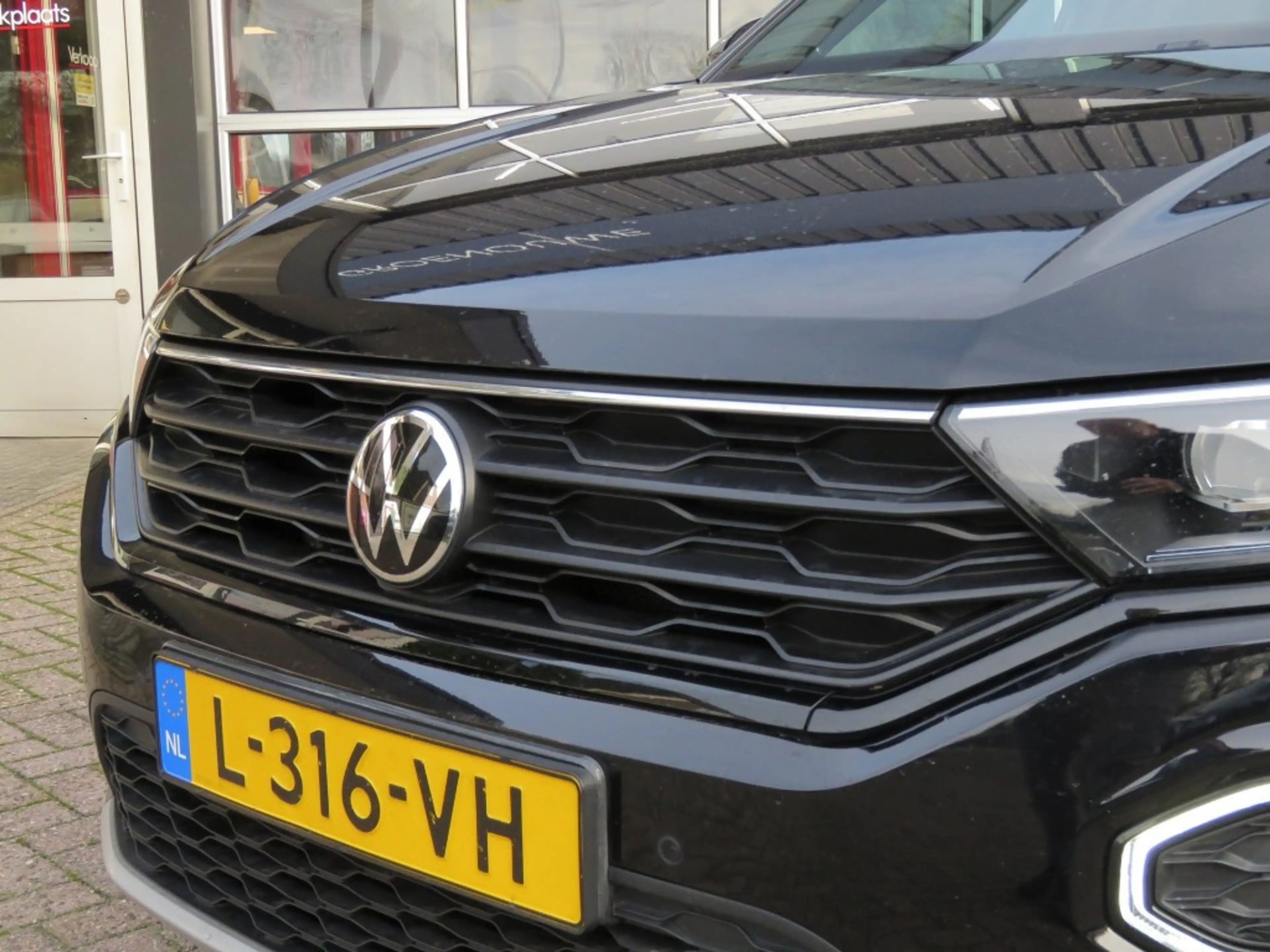 Volkswagen T-Roc 1.5 TSI 150pk SPORT BLACK EDITION / Led / Beats au — photo 6