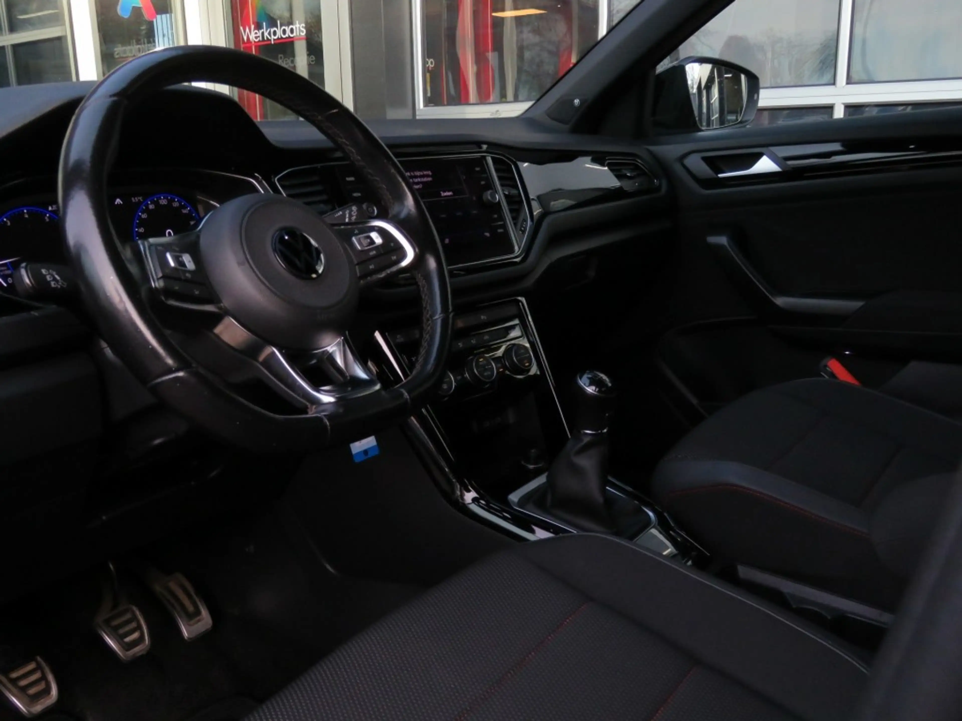 Volkswagen T-Roc 1.5 TSI 150pk SPORT BLACK EDITION / Led / Beats au — photo 12