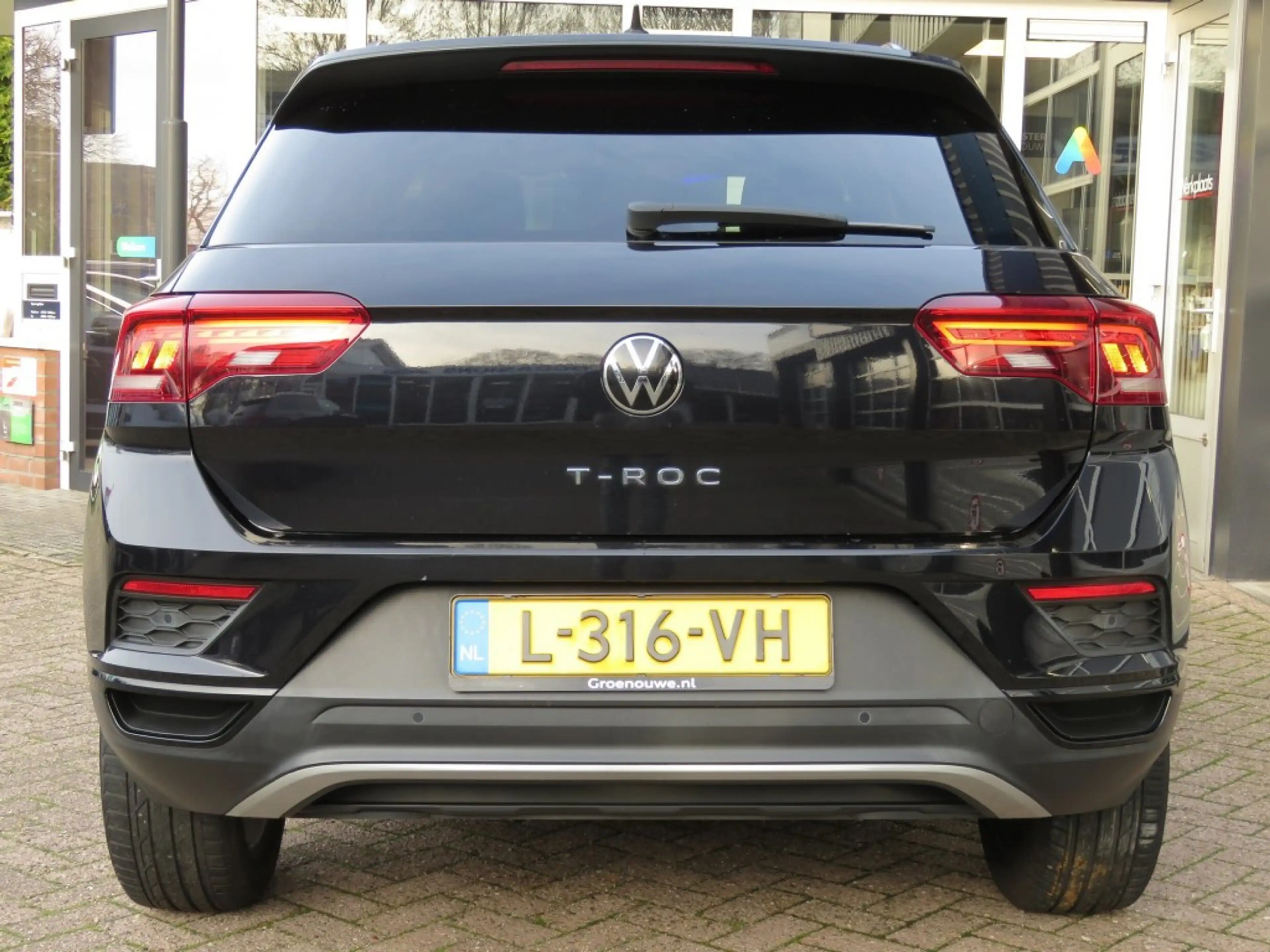 Volkswagen T-Roc 1.5 TSI 150pk SPORT BLACK EDITION / Led / Beats au — photo 24