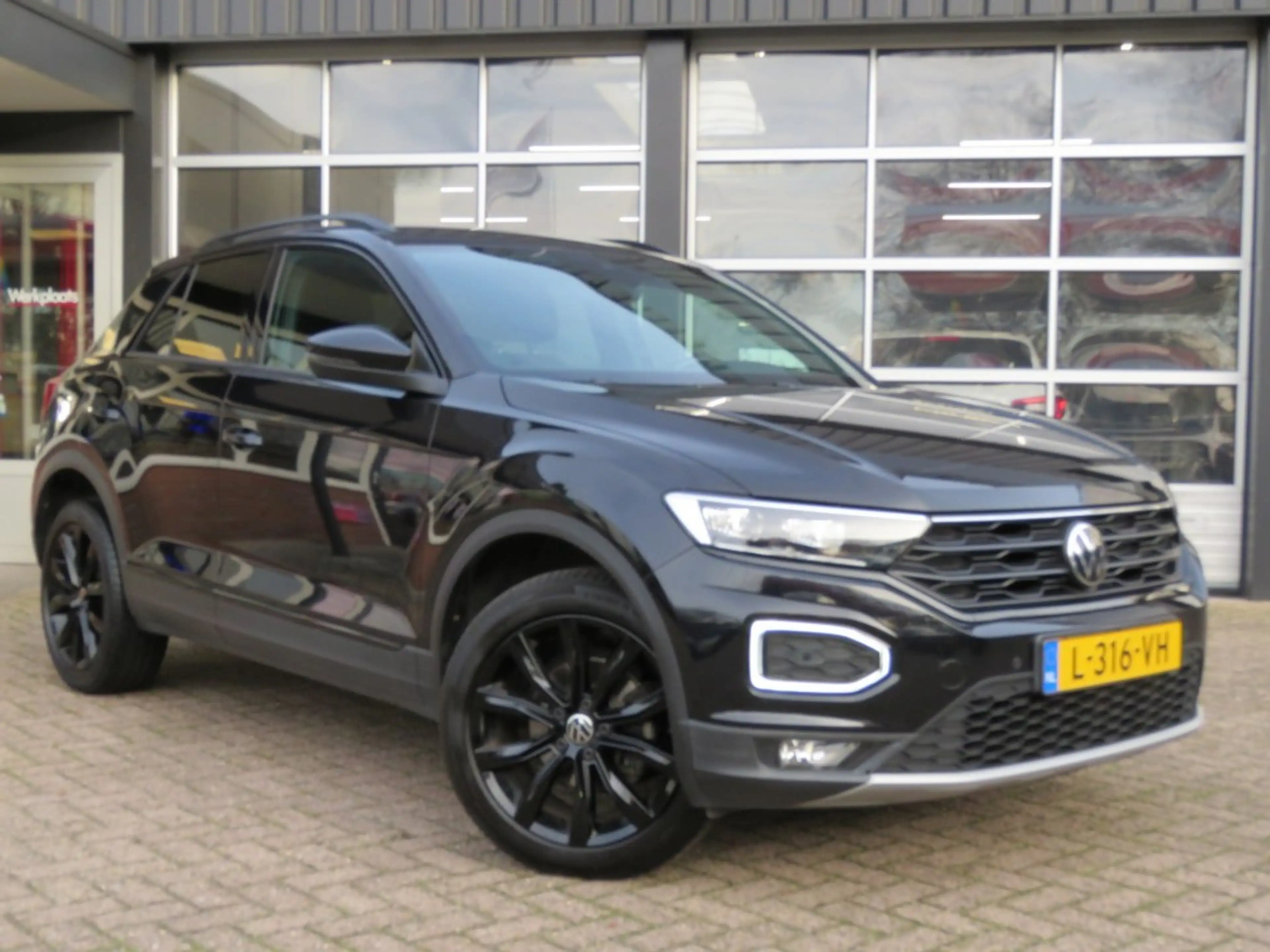 Volkswagen T-Roc 1.5 TSI 150pk SPORT BLACK EDITION / Led / Beats au — photo 11