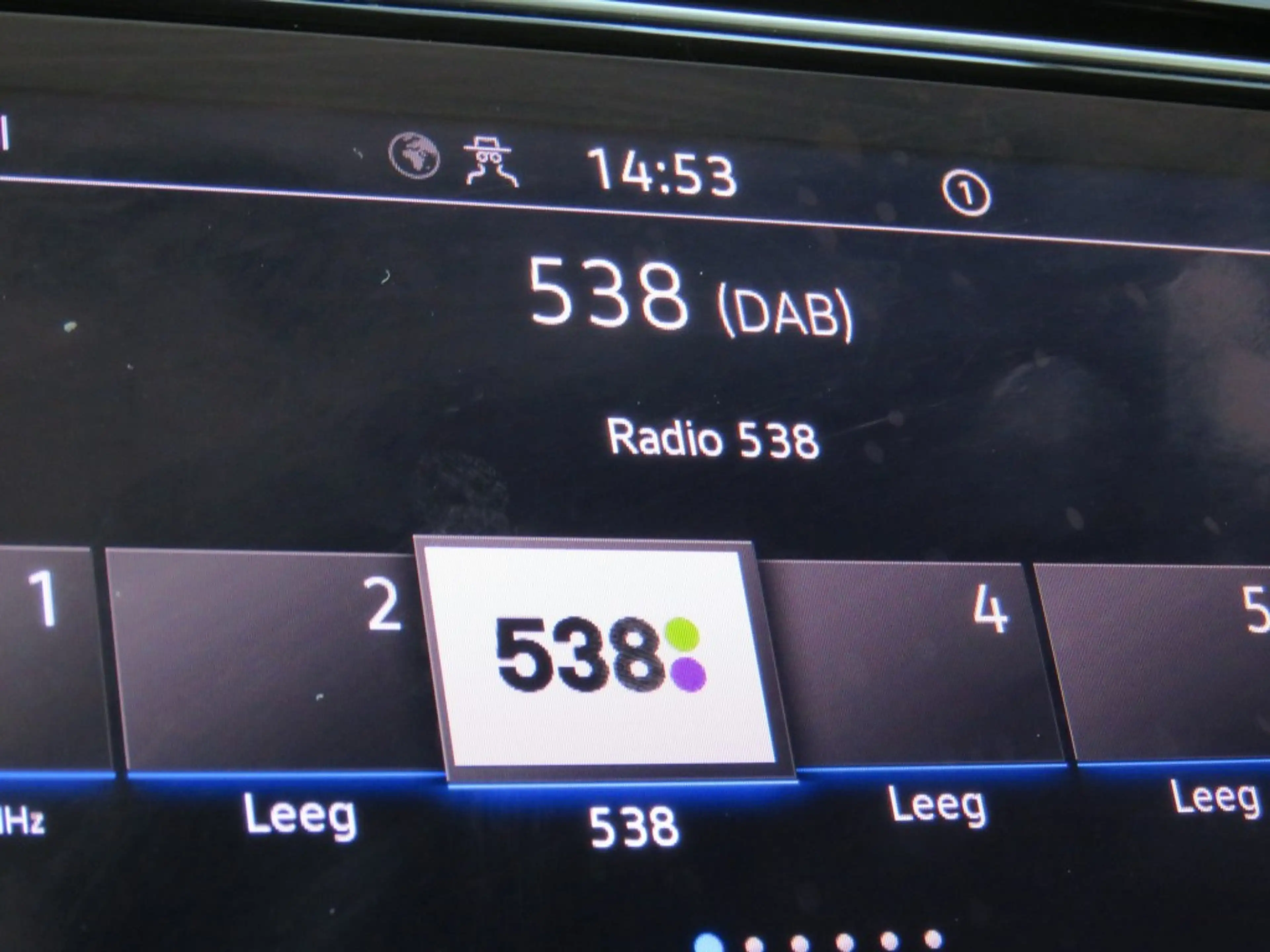 Volkswagen T-Roc 1.5 TSI 150pk SPORT BLACK EDITION / Led / Beats au — photo 34